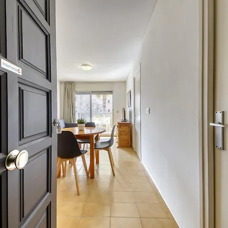 Mismar-4 By Interhome Roses
